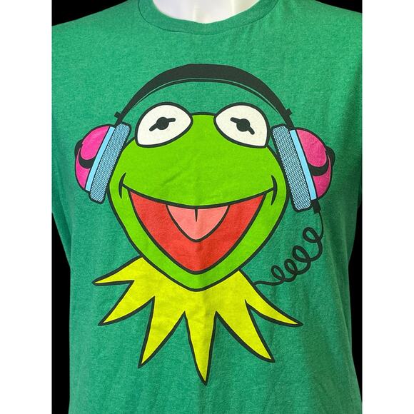 The Muppets Kermit the Frog w/ Headphones Green Graphic Retro T-Shirt Men's Sz M - Picture 6 of 9
